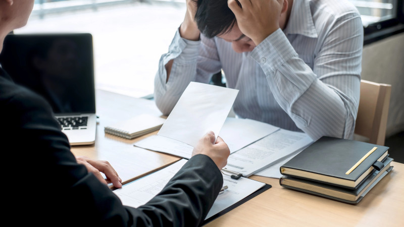 Способы получения денег при потере работы: руководство