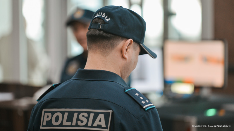 В Казахстане проведут проверки полицейских и госслужащих на наличие склонности к коррупции