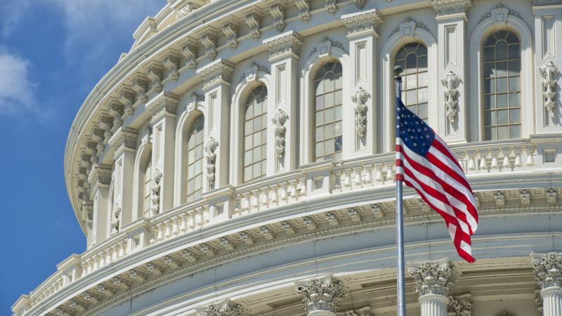 Республиканцы в парламенте США стремятся уменьшить полномочия Трампа в области тарифов