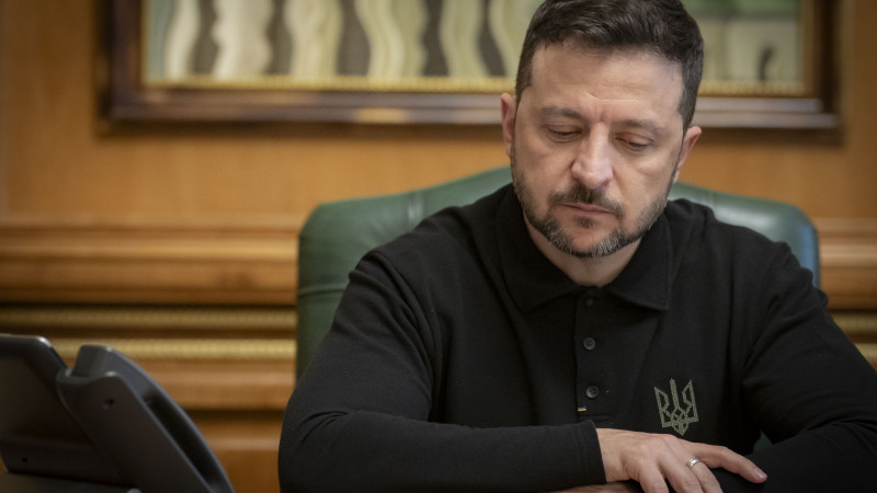 Зеленский заявил, что Украина разрабатывает санкции в отношении тех, кто оказывает поддержку России.