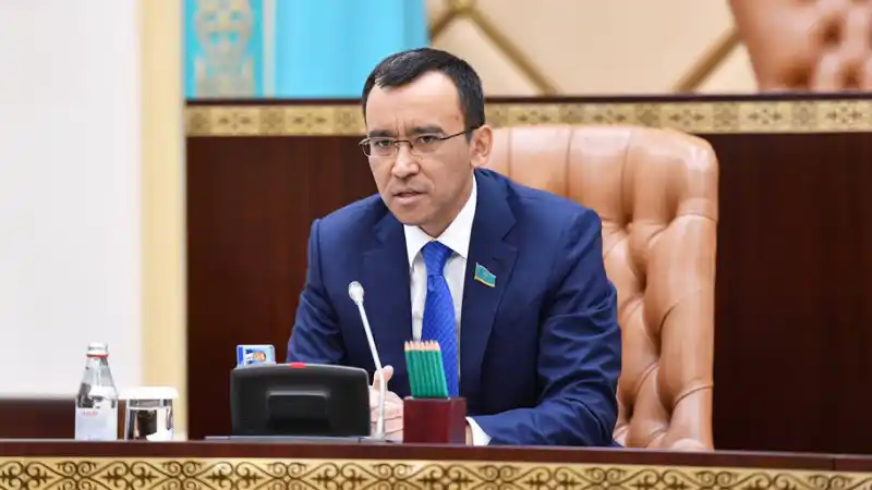 Спикер Сената развеял слухи о досрочных выборах: "Ситуация под контролем"