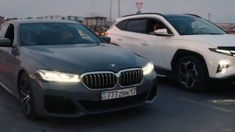 Шымкентская прокуратура и молодежь: постановочный ролик о последствиях уличных гонок в городе