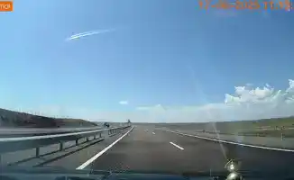 Низкий полет вертолета в Казахстане: обсуждение безопасности и возможные изменения в авиационных правилах