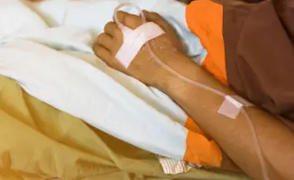Общественность в шоке: подростки напали на водителя автобуса в Шымкенте