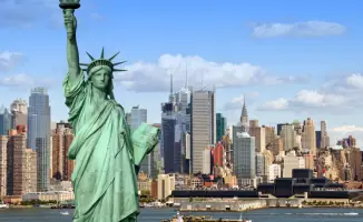 Сентябрь 2023: Казахстанка делится реальным опытом жизни в США на Бродвее