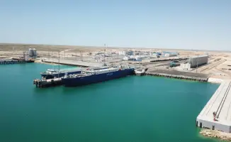 Каспийский мост: Токаев предлагает Китаю построить грузовой терминал в порту Курык