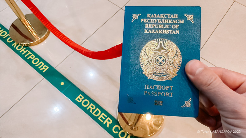 Казахстанцы, готовы к новым правилам въезда в Россию? {city2}