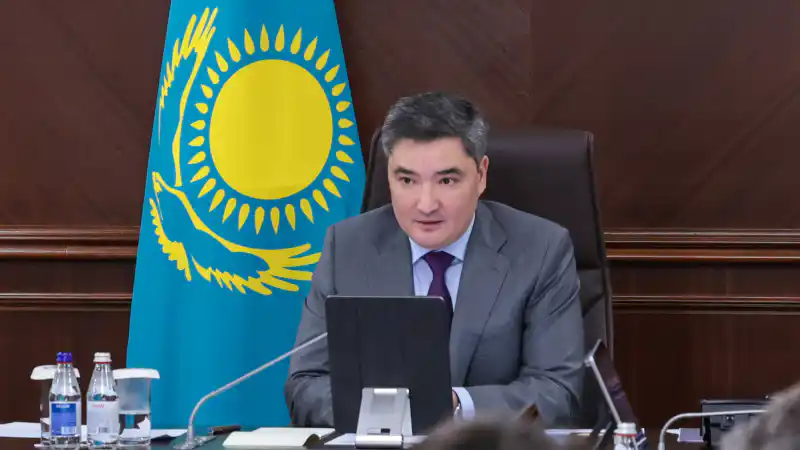 Олжас Бектенов: 30 тысяч обращений граждан за полгода и новые сроки для министерств и акиматов