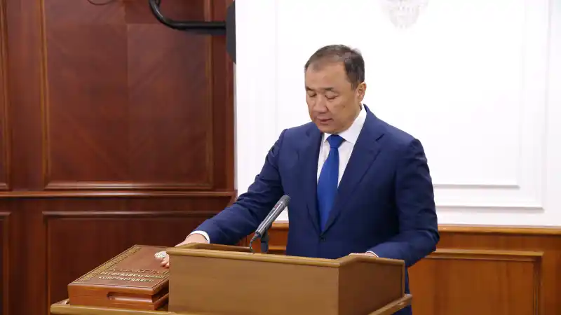 На старте нового пути: Нурлан Сауранбаев клятвенно взял курс на транспортные горизонты