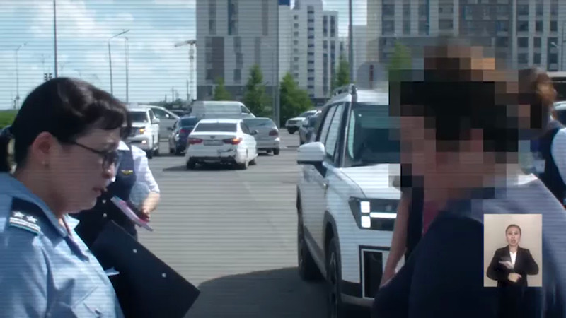 Академическая алхимия: как в Астане превращали фиктивных студентов в легальных иностранцев {city2}