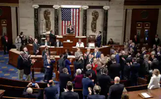 Конгресс США одобрил масштабный налоговый пакет Трампа: новые расходы и налоговые льготы