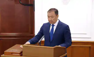 На старте нового пути: Нурлан Сауранбаев клятвенно взял курс на транспортные горизонты