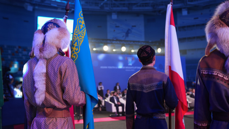 Астана принимает чемпионат Азии по тяжелой атлетике: юниоры и молодежь на старте {city2}