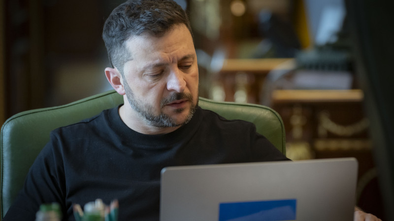 Киев и Баку: Зеленский поддержал Алиева в условиях напряженности с Москвой 24 октября {city2}