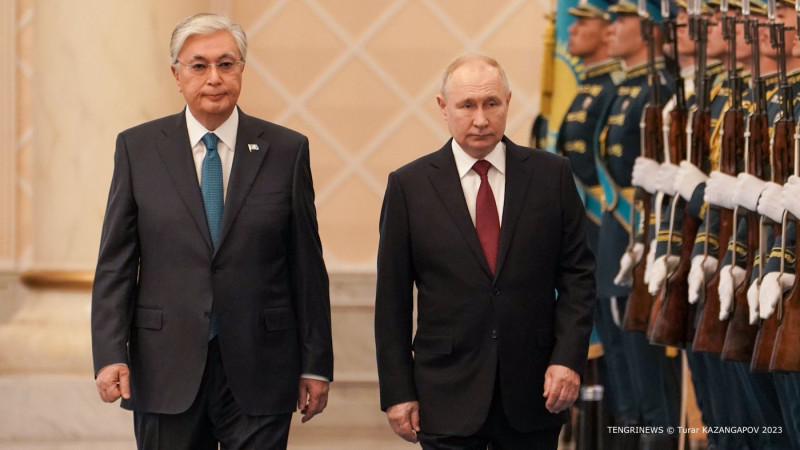 Токаев и Путин: телефонный разговор на фоне политических изменений в Казахстане {city2}