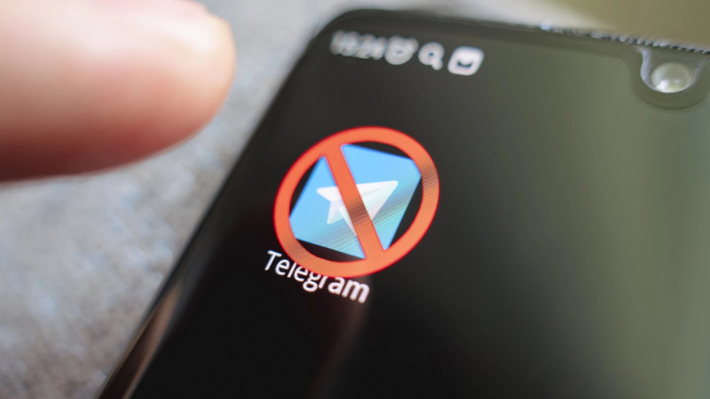Россия вводит частичные ограничения на звонки в Telegram и WhatsApp, подтверждено Роскомнадзором {city2}