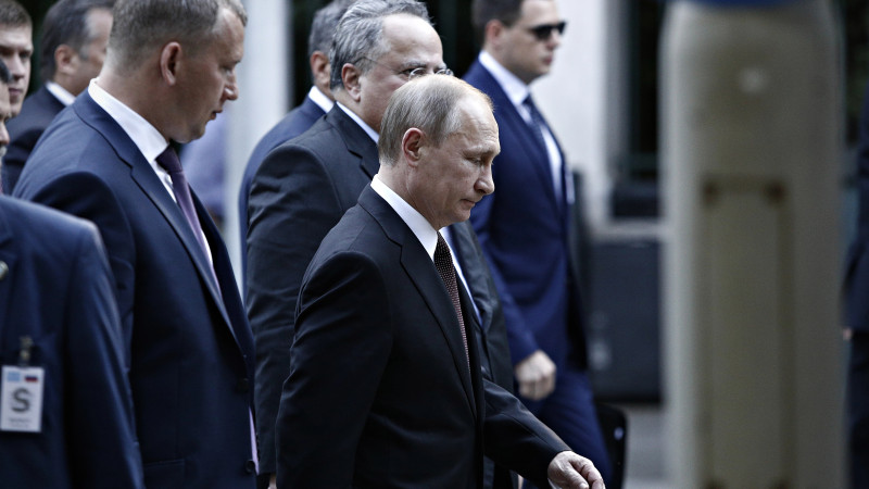 Путин и Трамп: шахматная партия с ультиматумом на кону {city2}