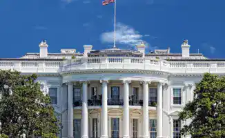 Общественность в ожидании: Трамп готов к встрече с Путиным, но только при условии переговоров с другими лидерами