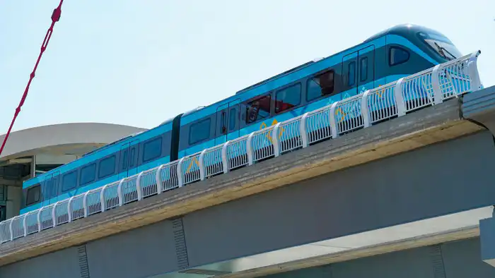 LRT в Астане: Когда поезда начнут свой тестовый путь?