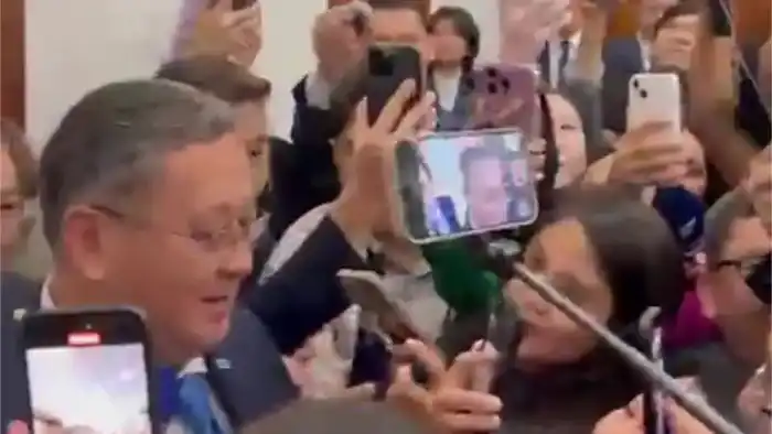 Казахстанский Вице-премьер Мурат Нуртлеу выступил перед журналистами в преддверии Послания Президента