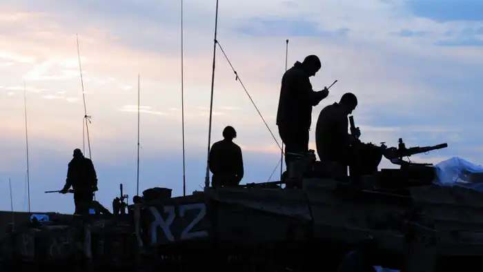 Израиль развернул военный шторм: наземные атаки и авиаудары обрушились на Газу