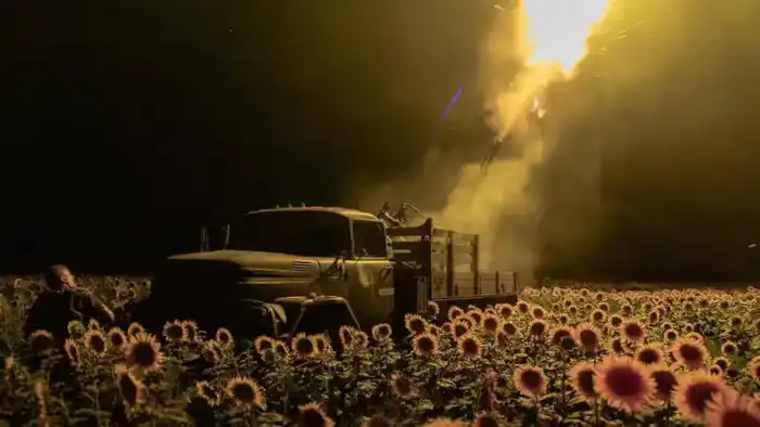 Осень 2023: Ожидания сдвига в российско-украинской войне и отсутствие прорыва в урегулировании