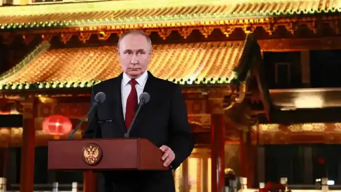 Путин предложил Зеленскому встретиться в Москве для переговоров