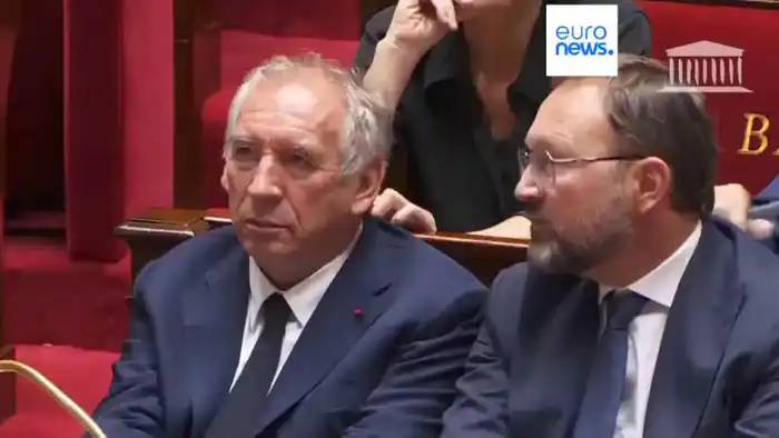 Франция: Премьер-министр Франсуа Байру отправлен в отставку по решению Нижней палаты парламента