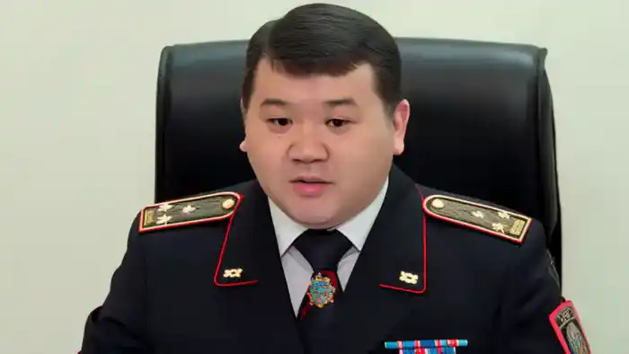 Объявление в розыск бывшего главного транспортного прокурора: социальные последствия для системы правопорядка