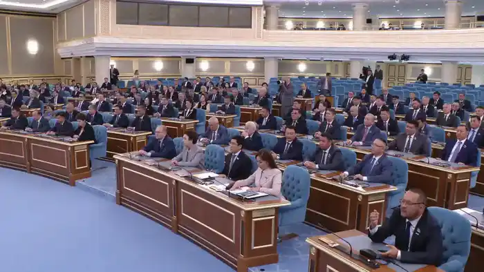 Совместное заседание Мажилиса и Сената длилось всего 5 минут