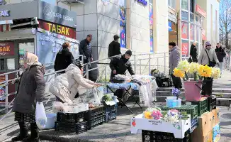 В Шымкенте задержали 46 человек за незаконную уличную торговлю
