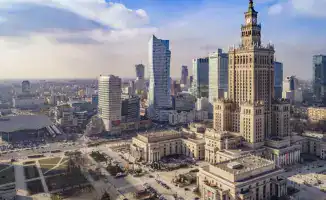 Польша: Беспилотник нейтрализован над правительственными зданиями Варшавы