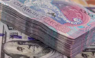 Доллар в обменниках Казахстана: курс взлетел до небес