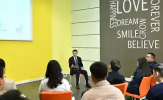 Ерлан Карин: Неотвратимость наказания как основа принципа "Закон и порядок" в контексте молодежных инициатив