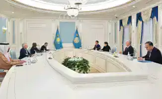 Токаев обсудил реформу Парламента на международном форуме в Алматы