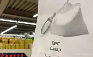 В Казахстане планируют поэтапный отказ от регулирования цен на социальные продукты, заявил Министр торговли и интеграции Арман Шаккалиев на брифинге в правительстве. Это решение вызвало обсуждение среди экспертов и общественности, так как многие опасаются