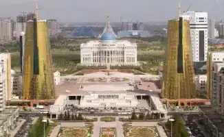 Токаев объявил о планах кардинальных изменений в Казахстане в течение трех лет