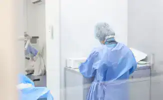 Молодой хирург из Астаны Ботагоз Каукенова делится эмоциональным постом в соцсетях: "Кажется, это была последняя капля"