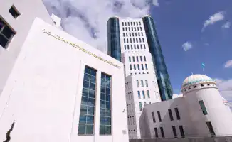 Парламент Казахстана: не Швейцария, но с амбициями