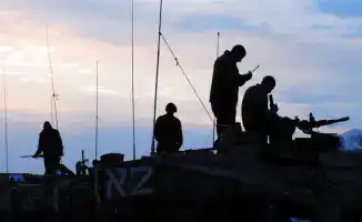 Израиль развернул военный шторм: наземные атаки и авиаудары обрушились на Газу