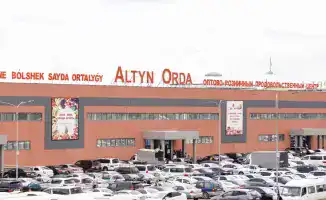 Депутат Ринат Зайыт требует проверки активов Нурбола Назарбаева и возвращения незаконно полученного в госсобственность, поднимая вопросы о прозрачности и ответственности в управлении государственными ресурсами.