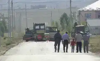 В Актобе остановлены работы по асфальтированию из-за перебоев с поставками битума из России