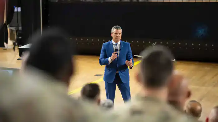 Трамп распорядился о повышении боевой готовности армии США в ответ на угрозы со стороны России и Китая, заявил министр обороны Пит Хегсет.