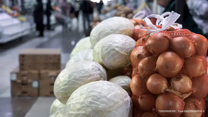 Бектенов требует контроля над ценами на продукты в стране