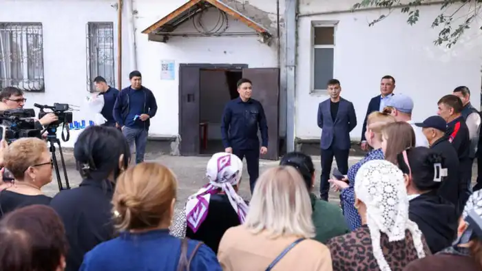 Казахстанские чиновники: от воспитания благородных граждан до международных трендов в моде и культуре