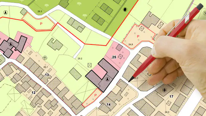 В Мажилисе обсудили проблему хаотичной застройки казахстанских городов: депутат Марат Башимов призвал к решительным мерам