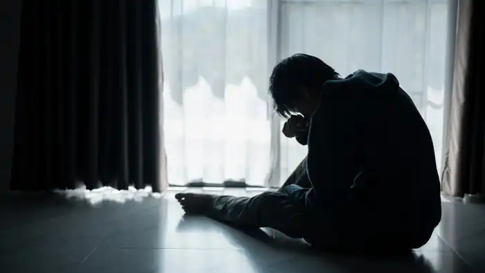 Суицид среди несовершеннолетних в Казахстане: 432 случая с начала года, причины от МВД