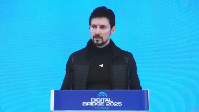 Павел Дуров на Digital Bridge 2025: шутка о поиске жены как символ новых подходов к цифровым коммуникациям