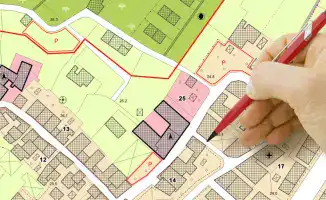 В Мажилисе обсудили проблему хаотичной застройки казахстанских городов: депутат Марат Башимов призвал к решительным мерам