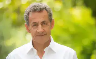 Саркози: от Елисейского дворца до камер Ла-Санте